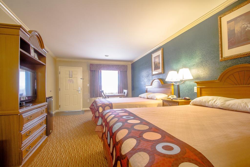 Super 8 By Wyndham Covington Hotel Buitenkant foto