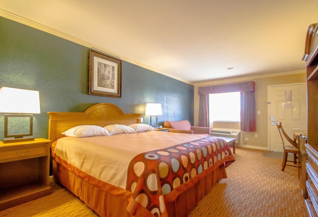 Super 8 By Wyndham Covington Hotel Buitenkant foto